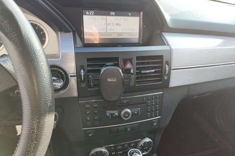 Used Mercedes-Benz GLK-Class 2012 GLK 300 4MATIC Fashion Model Audio And AC Panel