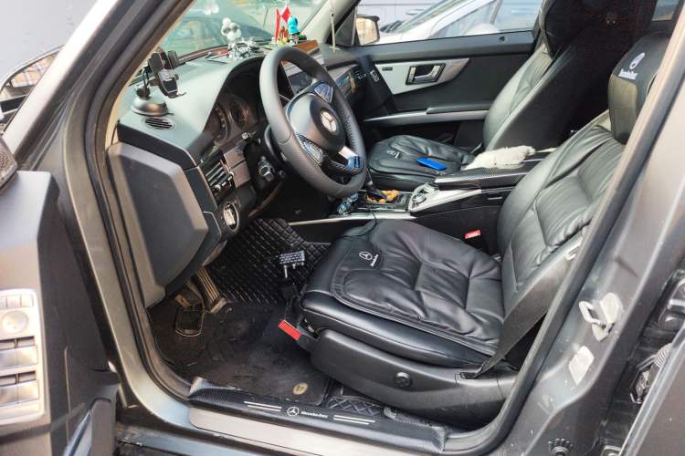 Used Mercedes-Benz GLK-Class 2012 GLK 300 4MATIC Dynamic Edition Driver Seat