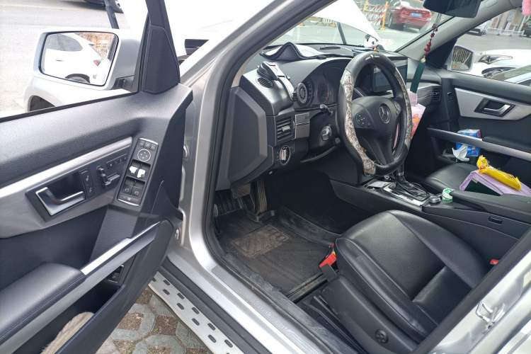 Used Mercedes-Benz GLK-Class 2012 GLK 300 4MATIC Fashion Model Driver Seat