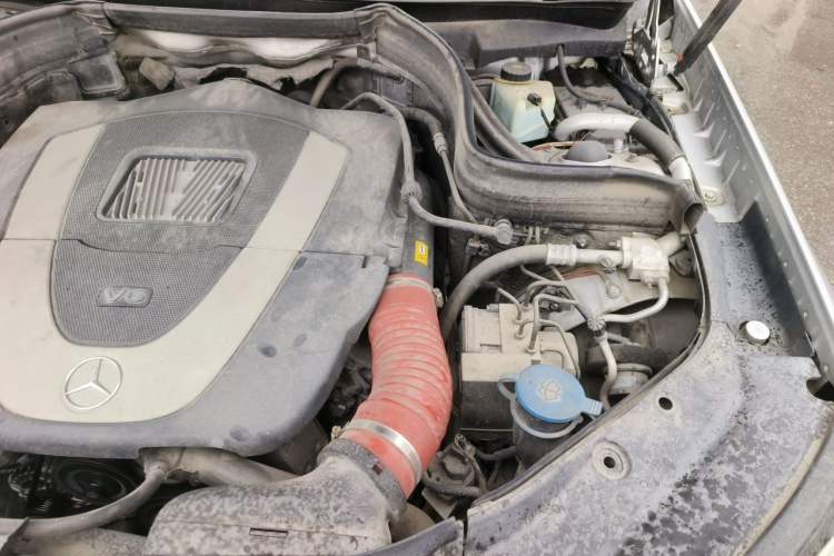 Used Mercedes-Benz GLK-Class 2012 GLK 300 4MATIC Dynamic Edition Engine Bay Left