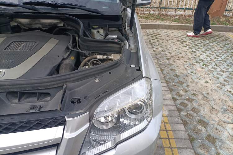 Used Mercedes-Benz GLK-Class 2012 GLK 300 4MATIC Fashion Model Engine Bay Left