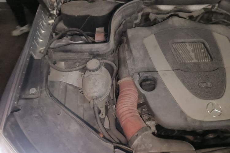 Used Mercedes-Benz GLK-Class 2012 GLK 300 4MATIC Dynamic Edition Engine Bay Right