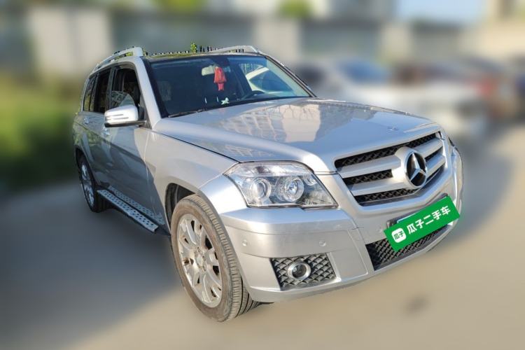 Used Mercedes-Benz GLK-Class 2012 GLK 300 4MATIC Fashion Model Front Right 45 Deg