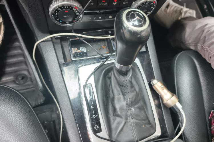 Used Mercedes-Benz GLK-Class 2012 GLK 300 4MATIC Fashion Model Gear Lever