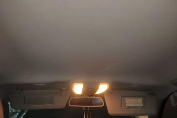 Used Mercedes-Benz GLK-Class 2012 GLK 300 4MATIC Dynamic Edition Headliner