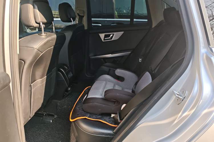 Used Mercedes-Benz GLK-Class 2012 GLK 300 4MATIC Luxury Model Left Rear Seat