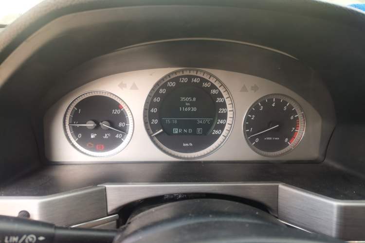 Used Mercedes-Benz GLK-Class 2012 GLK 300 4MATIC Dynamic Edition Odometer Close Up