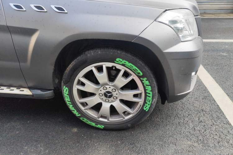Used Mercedes-Benz GLK-Class 2012 GLK 300 4MATIC Dynamic Edition Right Front Wheel Hub