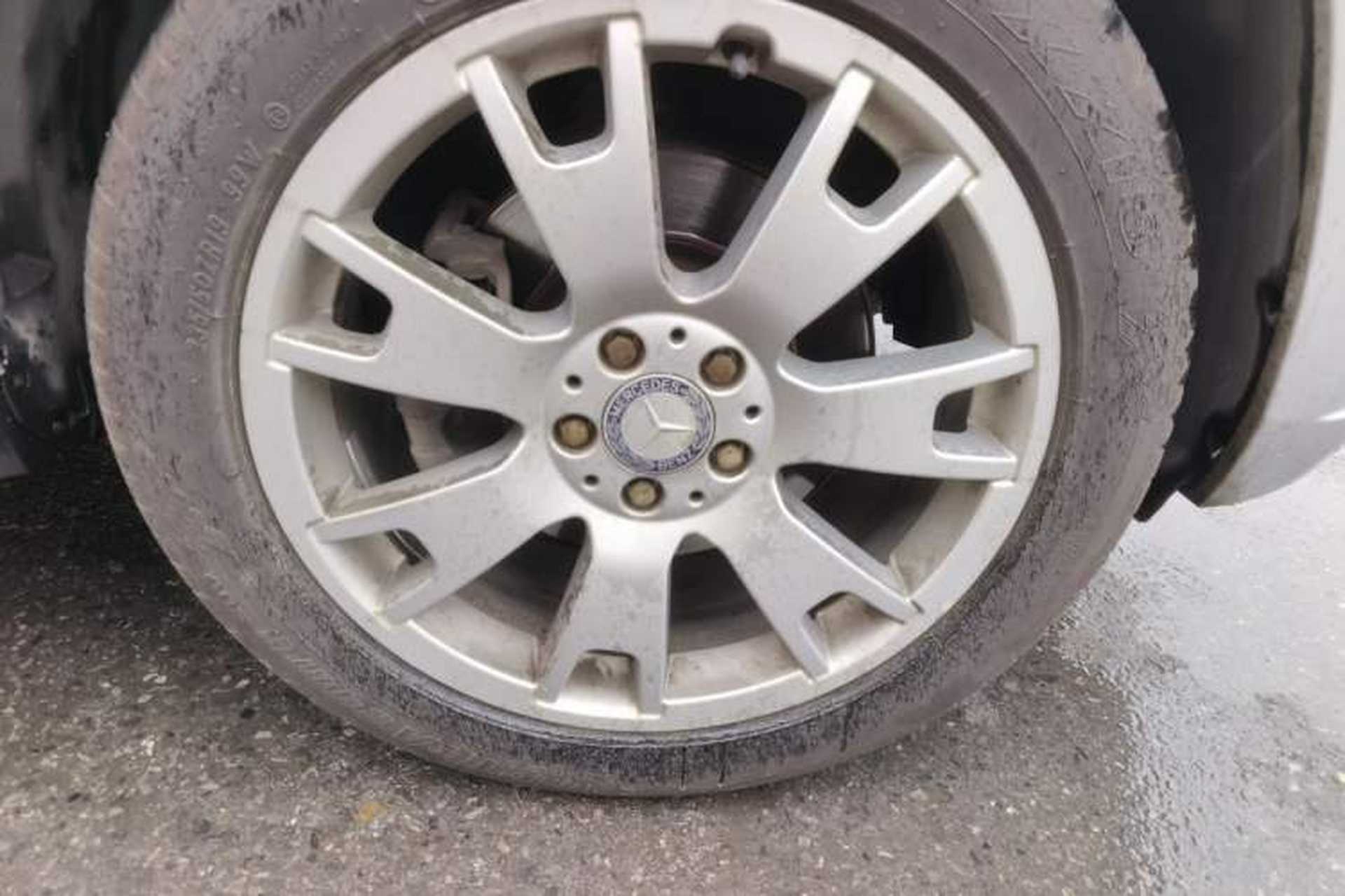 Used Mercedes-Benz GLK-Class 2012 GLK 300 4MATIC Dynamic Edition Right Front Wheel Hub