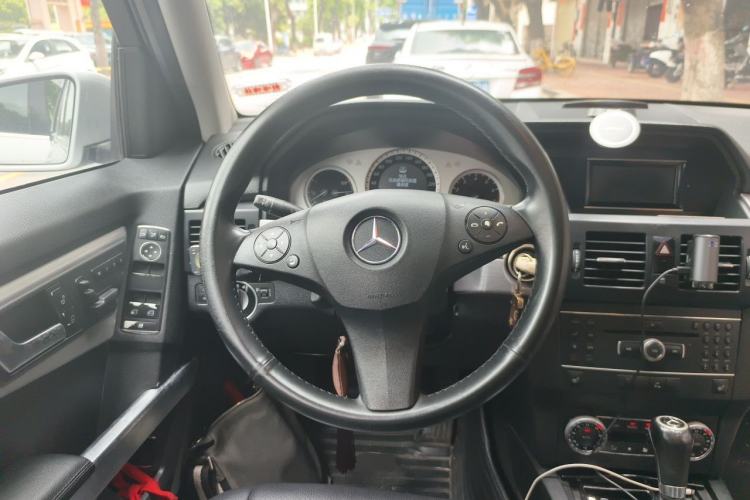 Used Mercedes-Benz GLK-Class 2012 GLK 300 4MATIC Fashion Model Steering Wheel
