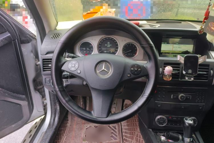 Used Mercedes-Benz GLK-Class 2012 GLK 300 4MATIC Dynamic Edition Steering Wheel