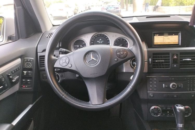 Used Mercedes-Benz GLK-Class 2012 GLK 300 4MATIC Fashion Model Steering Wheel