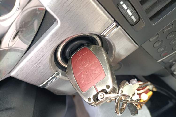 Used Mercedes-Benz GLK-Class 2012 GLK 300 4MATIC Fashion Model Vehicle Key