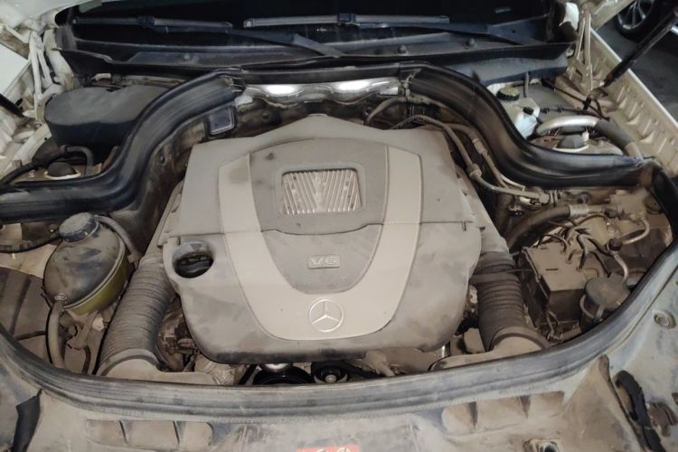 Used Mercedes-Benz GLK-Class 2012 GLK 300 4MATIC Dynamic Edition Engine Bay