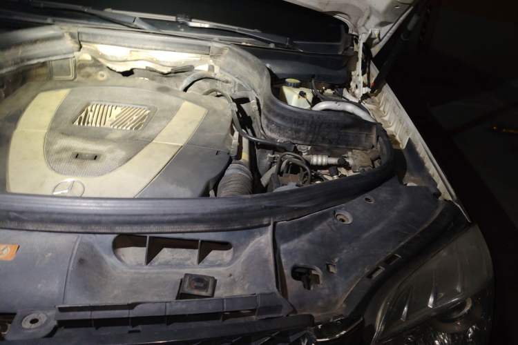 Used Mercedes-Benz GLK-Class 2012 GLK 300 4MATIC Dynamic Edition Engine Bay Left