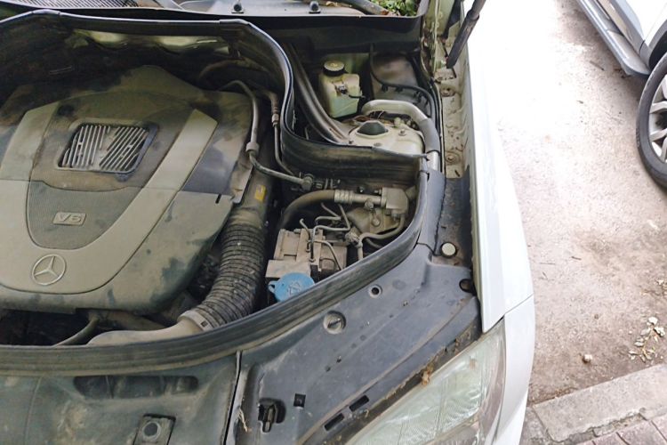Used Mercedes-Benz GLK-Class 2012 GLK 300 4MATIC Dynamic Edition Engine Bay Left