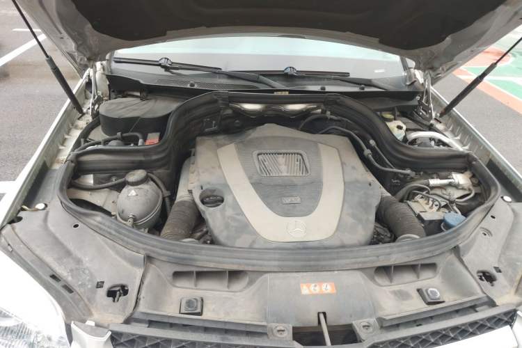 Used Mercedes-Benz GLK-Class 2012 GLK 300 4MATIC Dynamic Edition Engine Bay