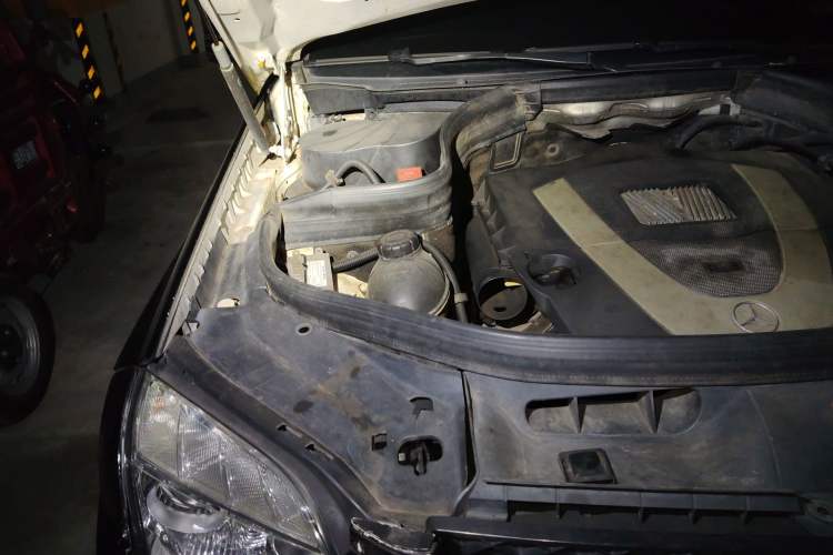 Used Mercedes-Benz GLK-Class 2012 GLK 300 4MATIC Dynamic Edition Engine Bay Right
