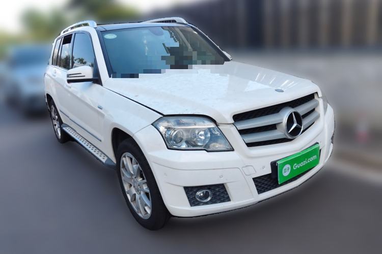 Used Mercedes-Benz GLK-Class 2012 GLK 300 4MATIC Fashion Model Front Right 45 Deg