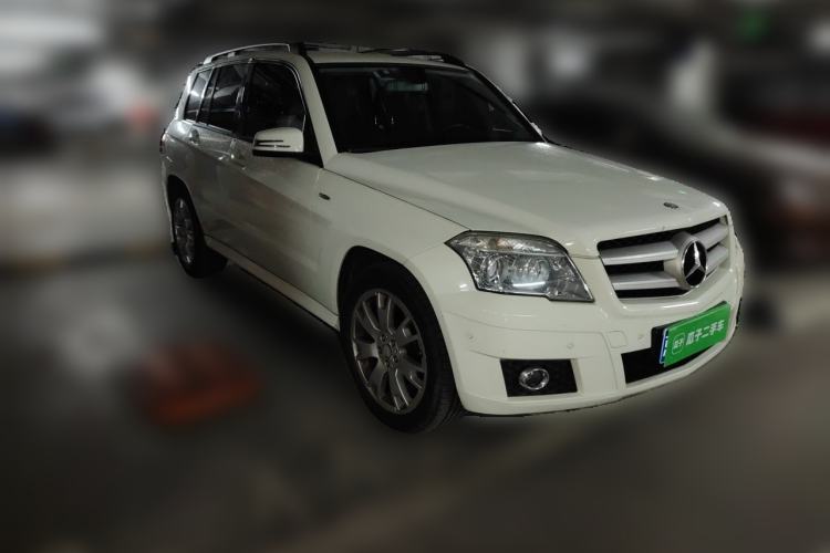 Used Mercedes-Benz GLK-Class 2012 GLK 300 4MATIC Dynamic Edition Front Right 45 Deg