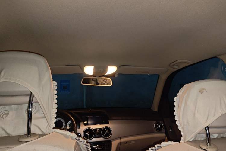 Used Mercedes-Benz GLK-Class 2012 GLK 300 4MATIC Dynamic Edition Headliner