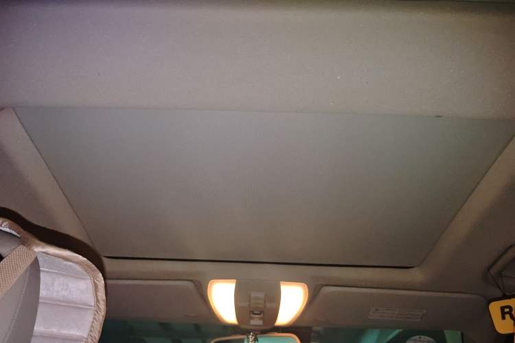 Used Mercedes-Benz GLK-Class 2012 GLK 300 4MATIC Fashion Model Headliner