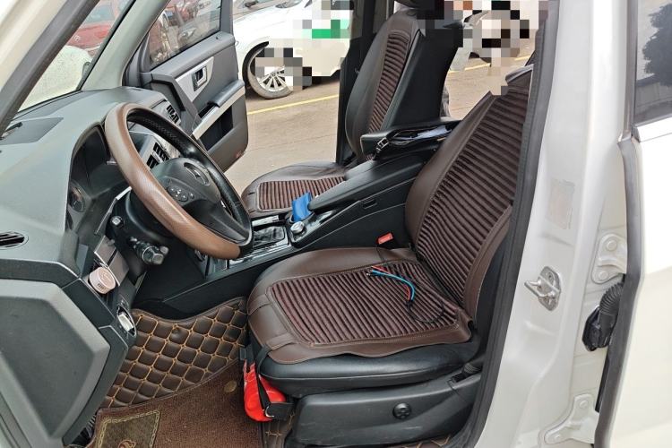 Used Mercedes-Benz GLK-Class 2012 GLK 300 4MATIC Fashion Model Left Front Seat
