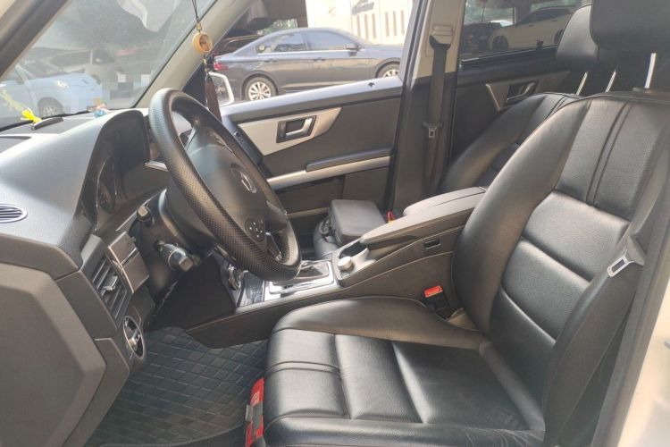 Used Mercedes-Benz GLK-Class 2012 GLK 300 4MATIC Luxury Model Left Front Seat