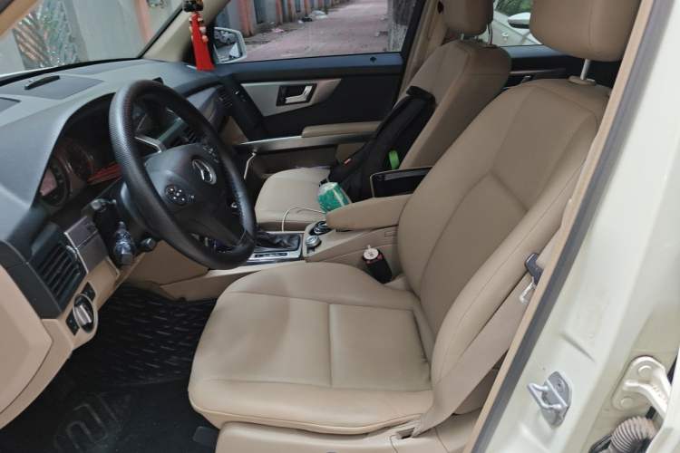 Used Mercedes-Benz GLK-Class 2012 GLK 300 4MATIC Dynamic Edition Left Front Seat