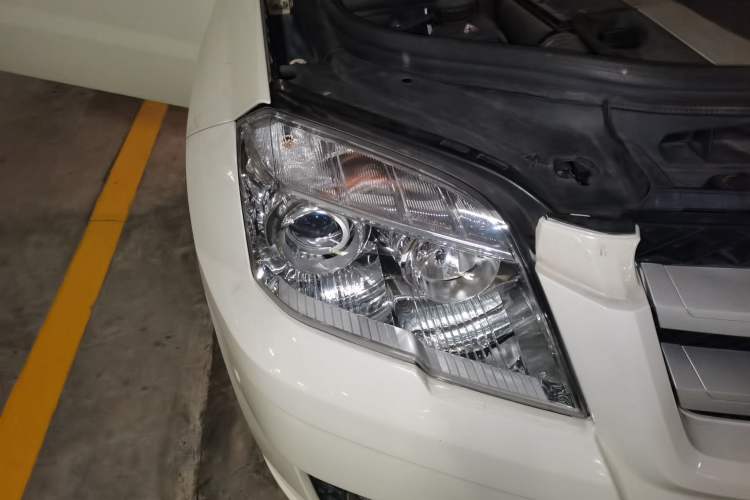 Used Mercedes-Benz GLK-Class 2012 GLK 300 4MATIC Dynamic Edition Right Front Headlight