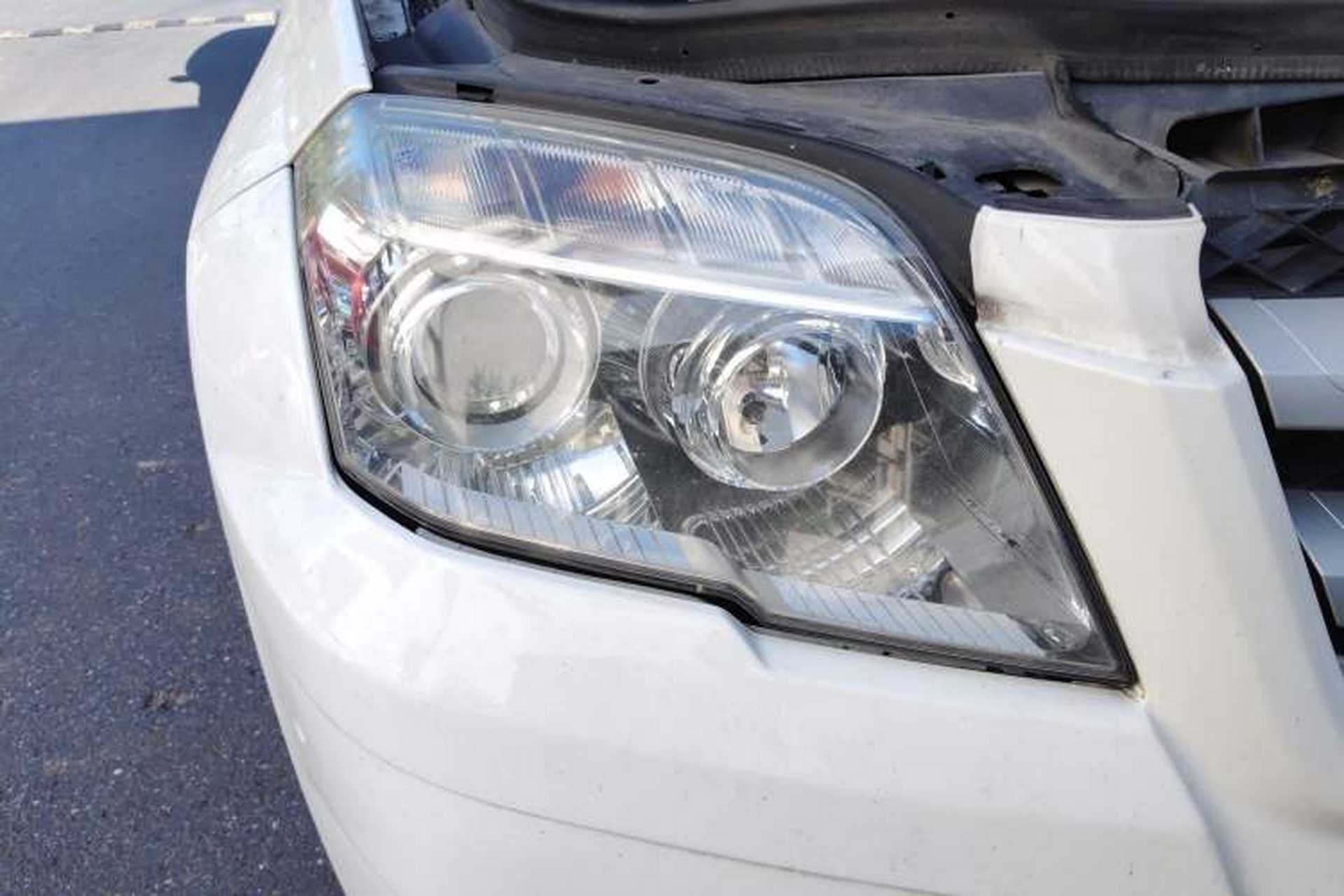 Used Mercedes-Benz GLK-Class 2012 GLK 300 4MATIC Fashion Model Right Front Headlight
