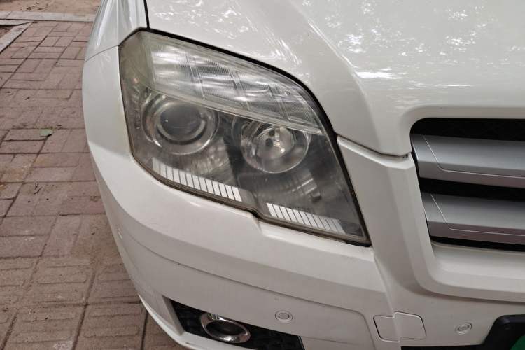 Used Mercedes-Benz GLK-Class 2012 GLK 300 4MATIC Dynamic Edition Right Front Headlight