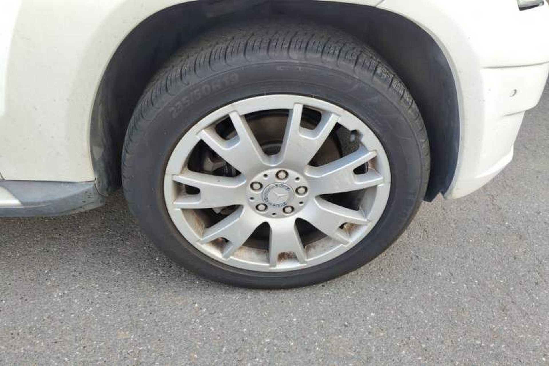 Used Mercedes-Benz GLK-Class 2012 GLK 300 4MATIC Fashion Model Right Front Wheel Hub