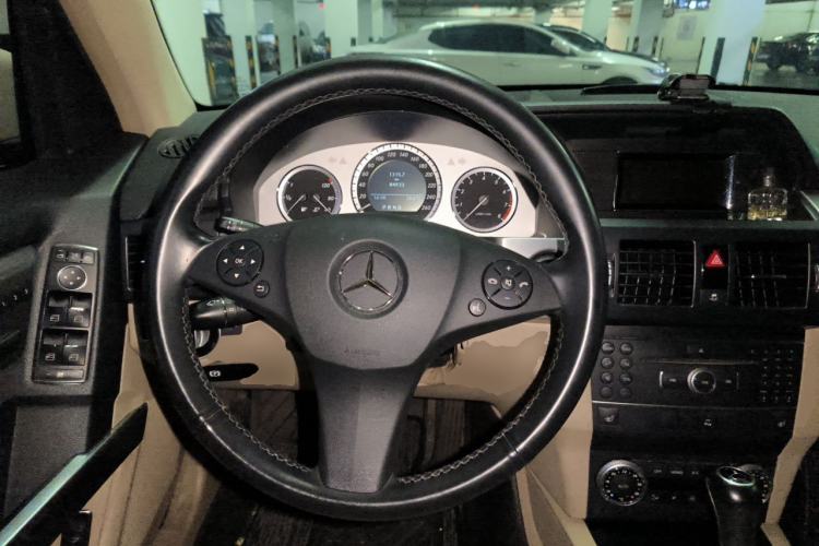 Used Mercedes-Benz GLK-Class 2012 GLK 300 4MATIC Fashion Model Steering Wheel