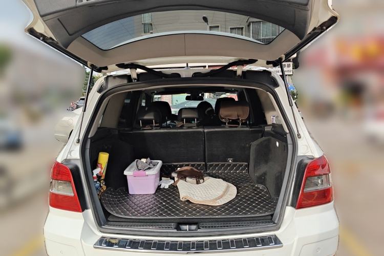Used Mercedes-Benz GLK-Class 2012 GLK 300 4MATIC Fashion Model Trunk