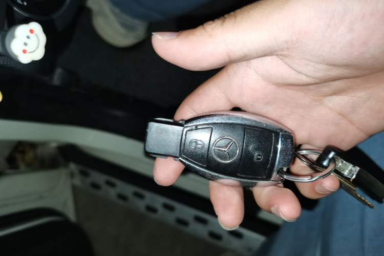 Used Mercedes-Benz GLK-Class 2012 GLK 300 4MATIC Dynamic Edition Vehicle Key