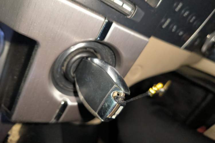 Used Mercedes-Benz GLK-Class 2012 GLK 300 4MATIC Fashion Model Vehicle Key