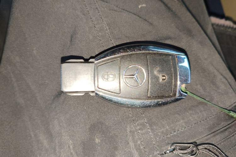 Used Mercedes-Benz GLK-Class 2012 GLK 300 4MATIC Dynamic Edition Vehicle Key
