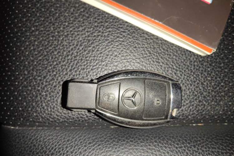 Used Mercedes-Benz GLK-Class 2012 GLK 300 4MATIC Dynamic Edition Vehicle Key