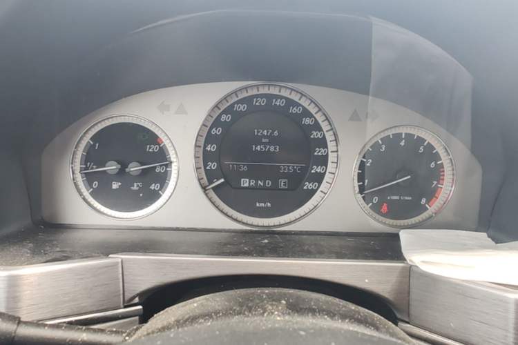 Used Mercedes-Benz GLK-Class 2012 GLK 300 4MATIC Fashion Model Instrument Cluster