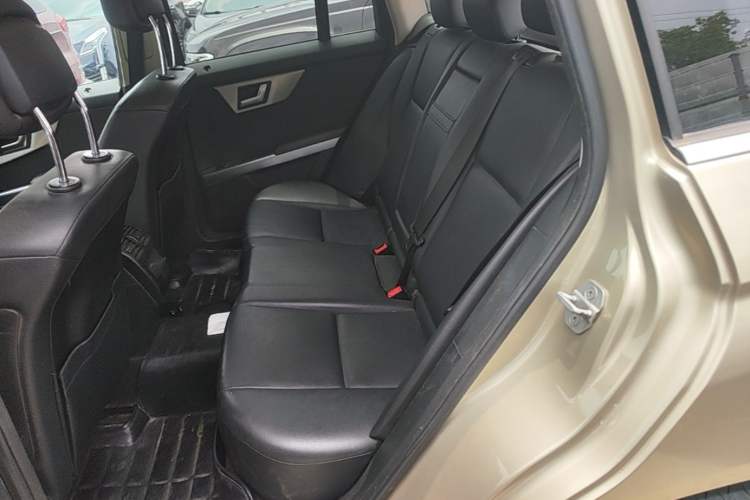 Used Mercedes-Benz GLK-Class 2012 GLK 300 4MATIC Fashion Model Left Rear Seat
