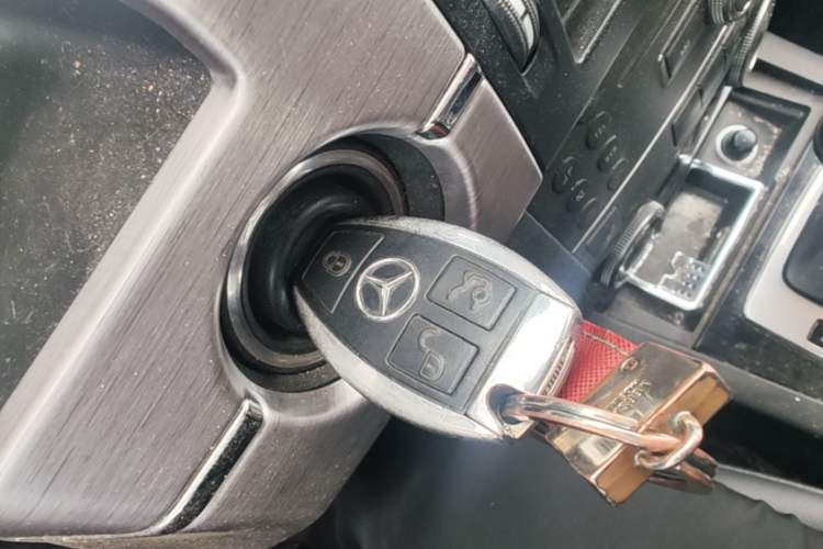 Used Mercedes-Benz GLK-Class 2012 GLK 300 4MATIC Fashion Model Vehicle Key