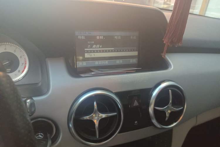 Used Mercedes-Benz GLK-Class 2013 GLK 300 4MATIC Dynamic Sunroof Model Audio And AC Panel
