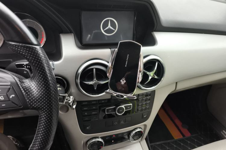 Used Mercedes-Benz GLK-Class 2013 GLK 300 4MATIC Dynamic Sunroof Model Audio And AC Panel