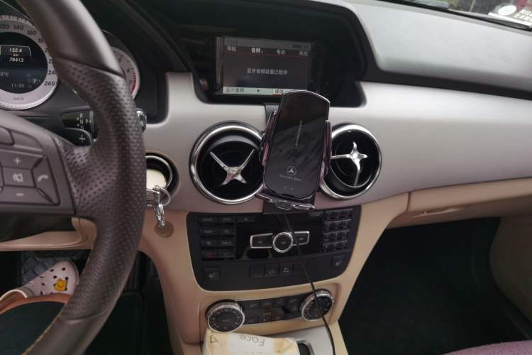 Used Mercedes-Benz GLK-Class 2013 GLK 300 4MATIC Dynamic Sunroof Model Audio And AC Panel