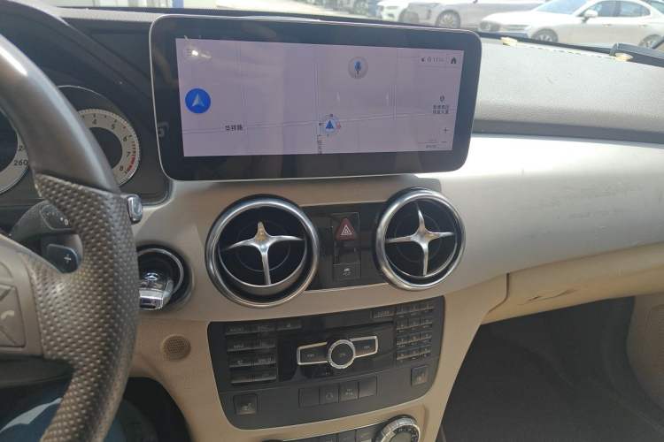 Used Mercedes-Benz GLK-Class 2013 GLK 300 4MATIC Dynamic Sunroof Model Audio And AC Panel