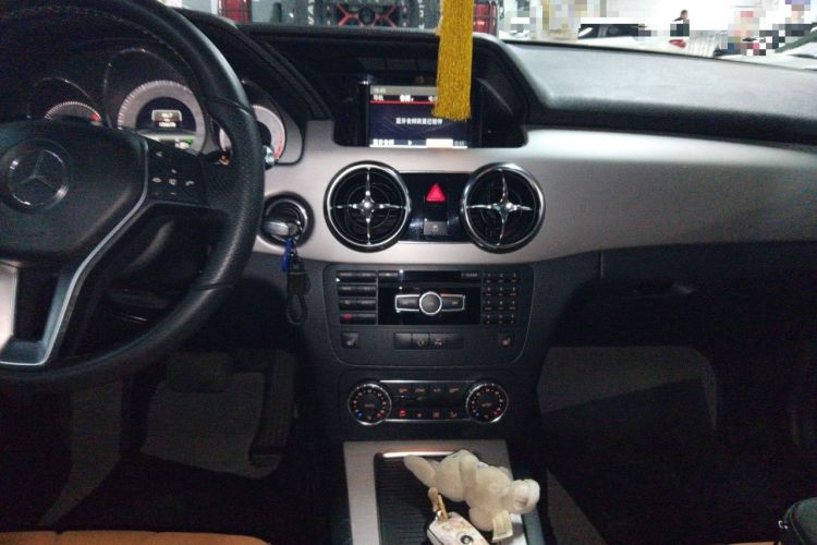Used Mercedes-Benz GLK-Class 2013 GLK 300 4MATIC Fashion Model Audio And AC Panel