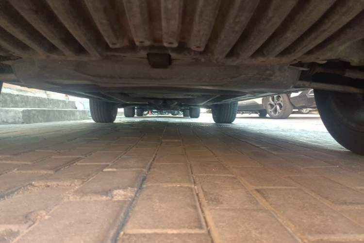 Used Mercedes-Benz GLK-Class 2013 GLK 300 4MATIC Dynamic Sunroof Model Chassis Front