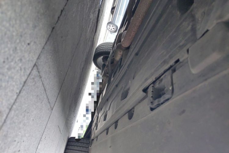 Used Mercedes-Benz GLK-Class 2013 GLK 300 4MATIC Dynamic Sunroof Model Chassis Front Left