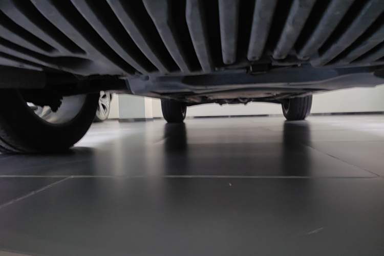 Used Mercedes-Benz GLK-Class 2013 GLK 300 4MATIC Dynamic Sunroof Model Chassis Front Right